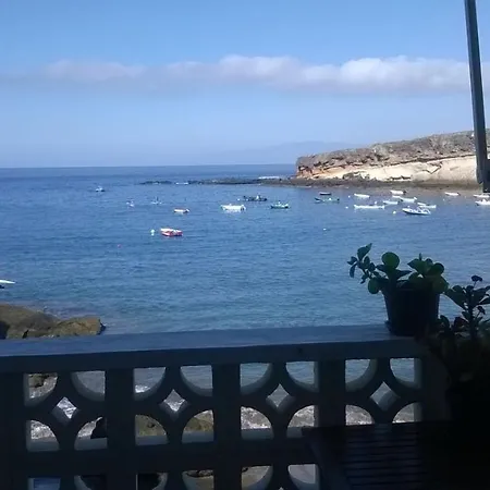 Cozy House Facing The Sea Hébergement de vacances *